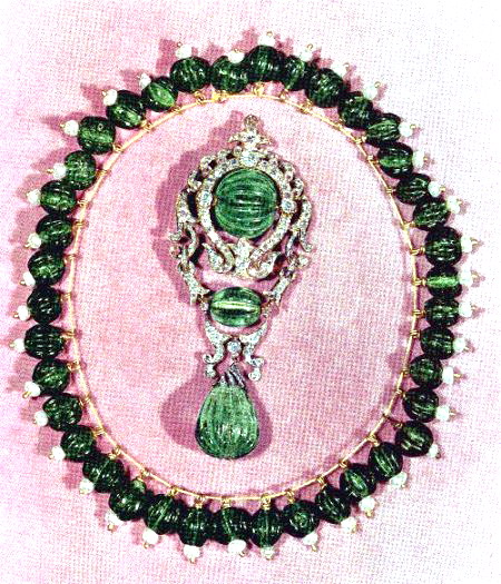 Emerald Beaded Necklace in the Iranian Crown Jewels