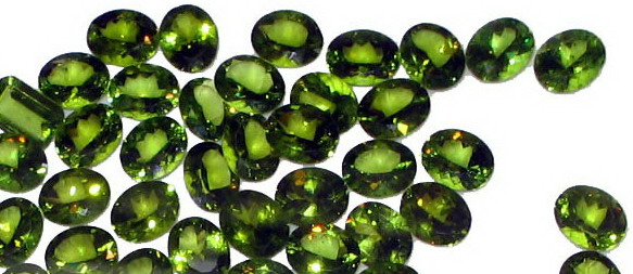 More Cut Peridots of High Quality from Pakistan
