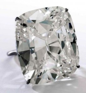 Lot 419 - A Spectacular Diamond Ring