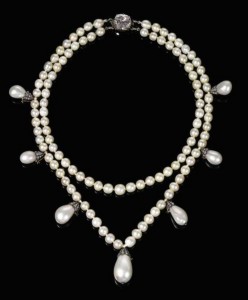 Lot 431 - Queen Josephine's Pearl Necklace -  A magnificent  natural pearl and diamond necklace 