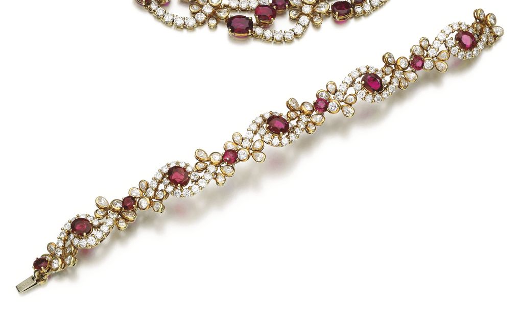 Lot 217 - Bracelet of the Ruby and Diamond Parure by Faraone
