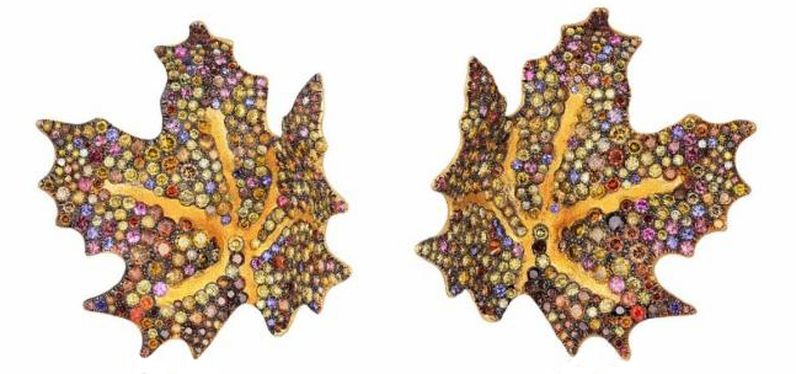 BEST USE OF COLOR - NAOMI SARNA DESIGNS - 18K AND 24K YELLOW AND 18K WHITE GOLD MAPLE LEAF EARRINGS