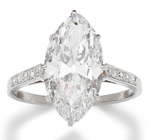 LOT 181 - DIAMOND SINGLE STONE RING, SET WITH 4.61-CARAT, OLD MARQUISE-CUT, D-COLOR, VVS-2 CLARITY DIAMOND