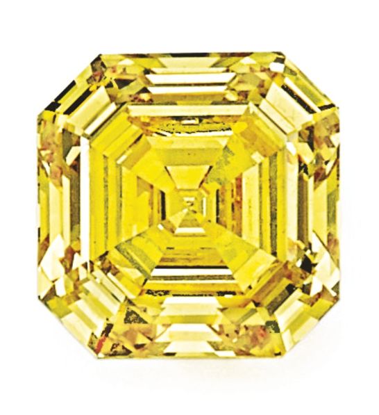 LOT 9208 - 8.31 CARAT FANCY VIVID YELLOW DIAMOND UNMOUNTED