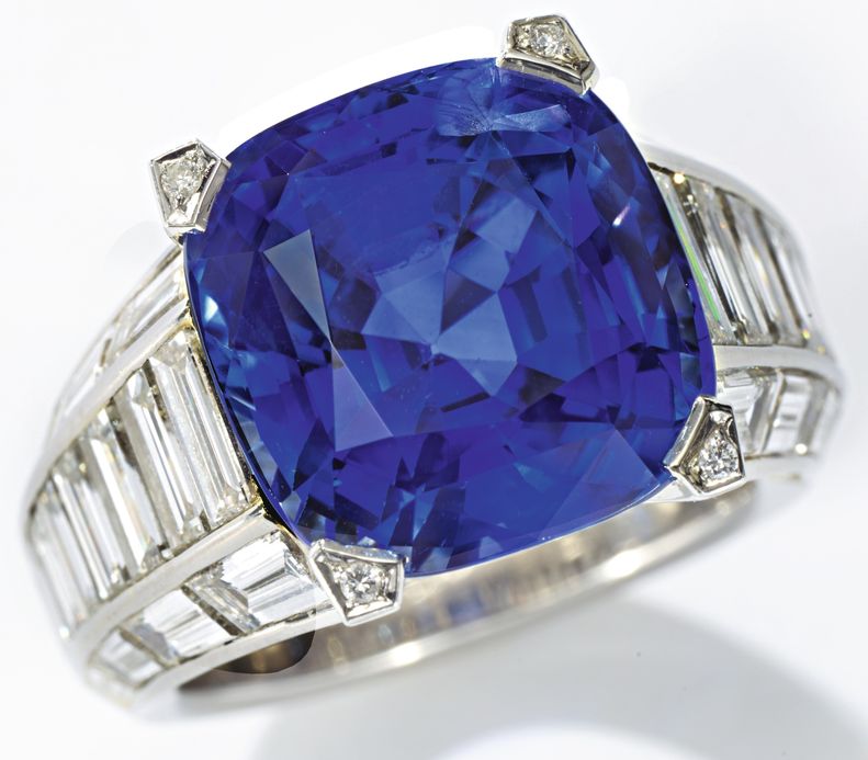 LOT 9209 - SAPPHIRE AND DIAMOND RING, CARTIER