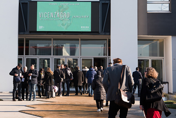 VISITORS TO THE VICENZAORO JANUARY 2018 JEWELRY SHOW