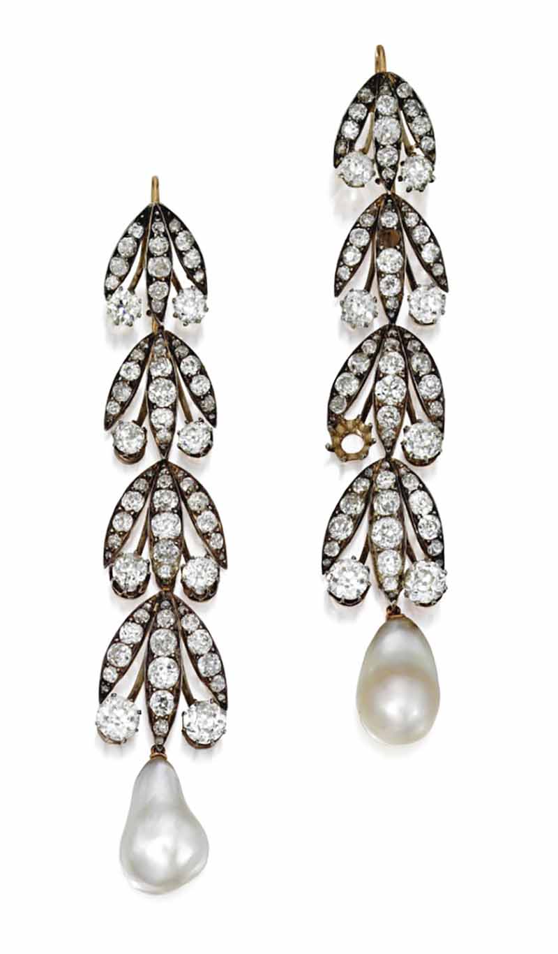 LOT 109 - PAIR OF NATURAL PEARL AND DIAMOND EARRINGS 