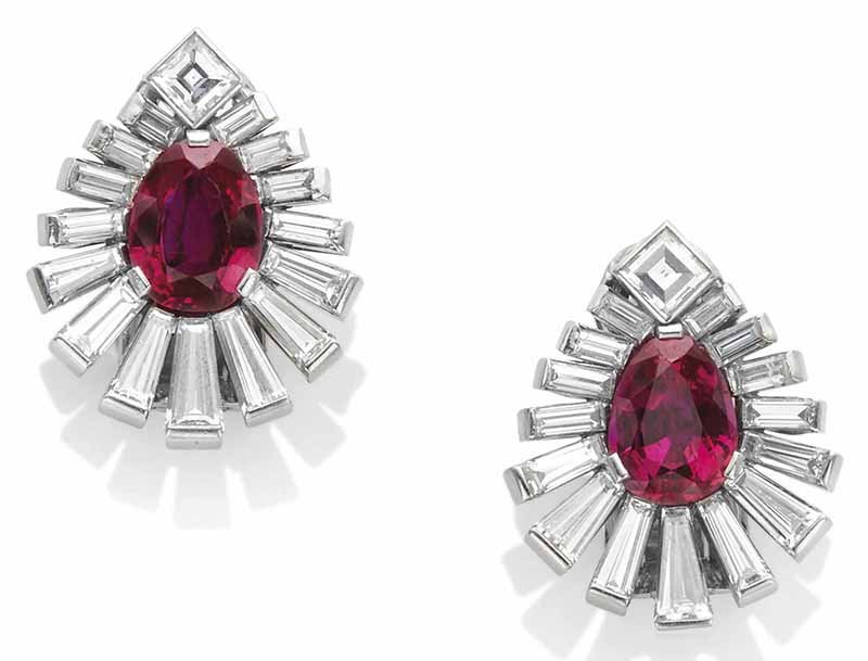 LOT 149 – PAIR OF DIAMOND AND RUBY EAR CLIPS 