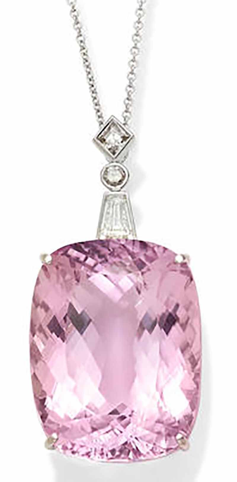 LOT 393 - A KUNZITE, COLORED DIAMOND AND WHITE GOLD PENDANT NECKLACE
