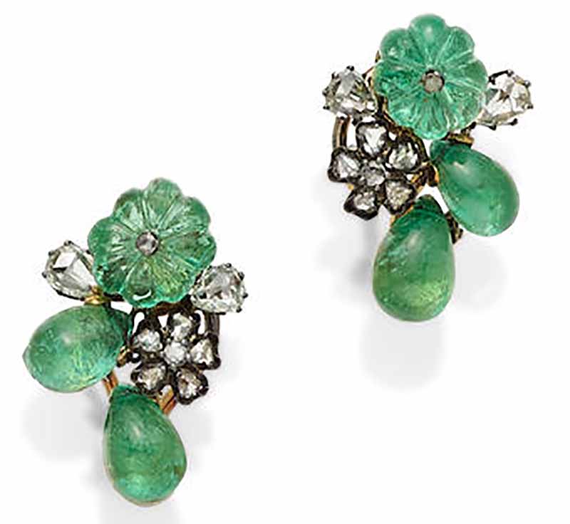 LOT 423 - A PAIR OF CARVED EMERALD, DIAMOND, SILVER AND 18K GOLD EARRINGS