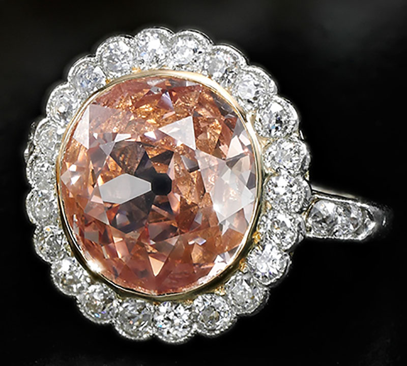 FANCY ORANGY PINK DIAMOND RING, DIAMOND WEIGHING 2.44 CARATS, CIRCA 1810. 