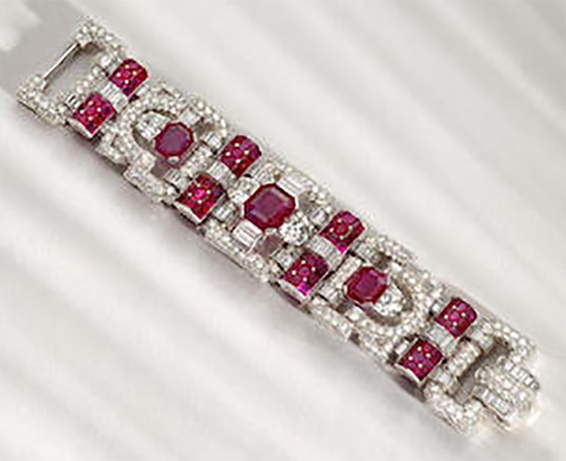LOT 108 - THE ART DECO RUBY AND DIAMOND BRACELET, OPEN VIEW