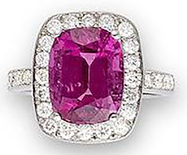 LOT 519 - A SPINEL AND DIAMOND RING