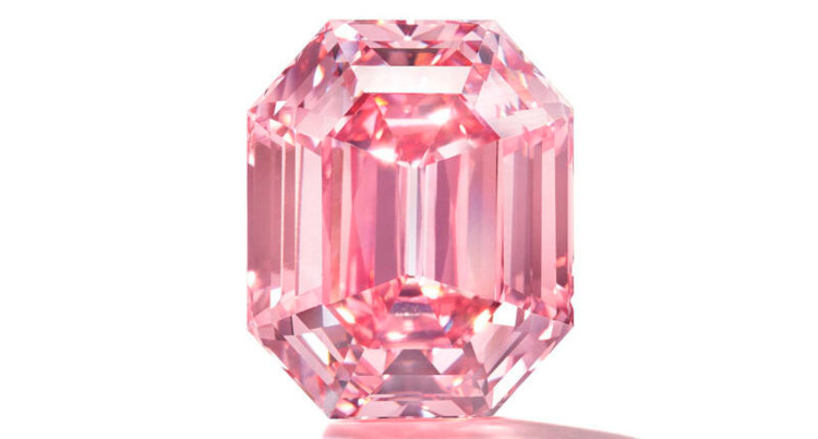 18.96-carat rectangular emeral cut fancy vivid pink winston pink legacy diamond